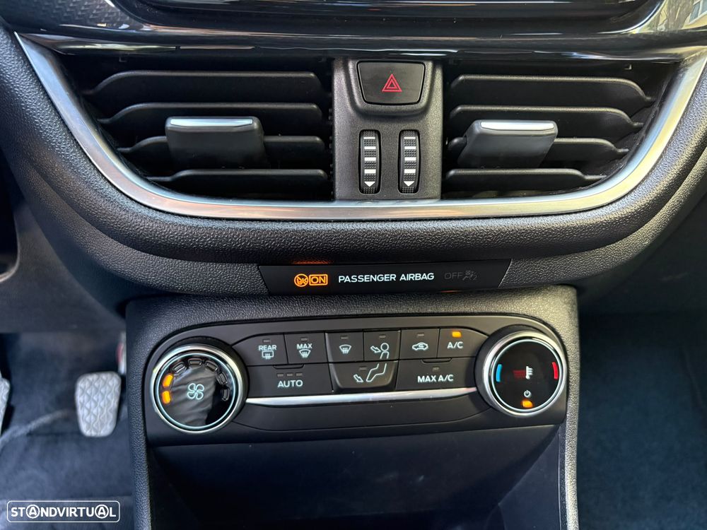 Ford Fiesta 1.0 EcoBoost ST-Line - 22