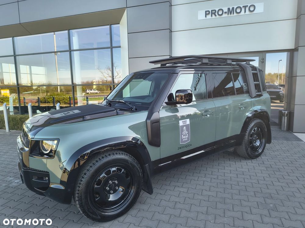 Land Rover Defender - 2