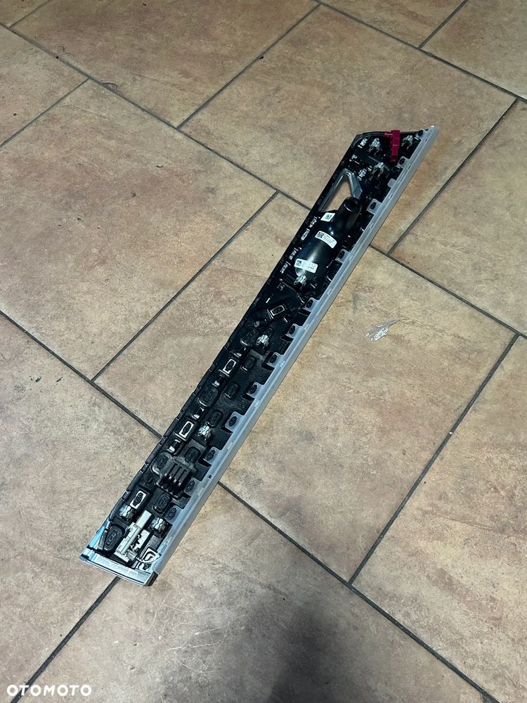 BMW G11 G12 TYLNY PRAWY PANEL DRZWIOWY LISTWA WYKOŃCZENIOWA 7851836 - 2
