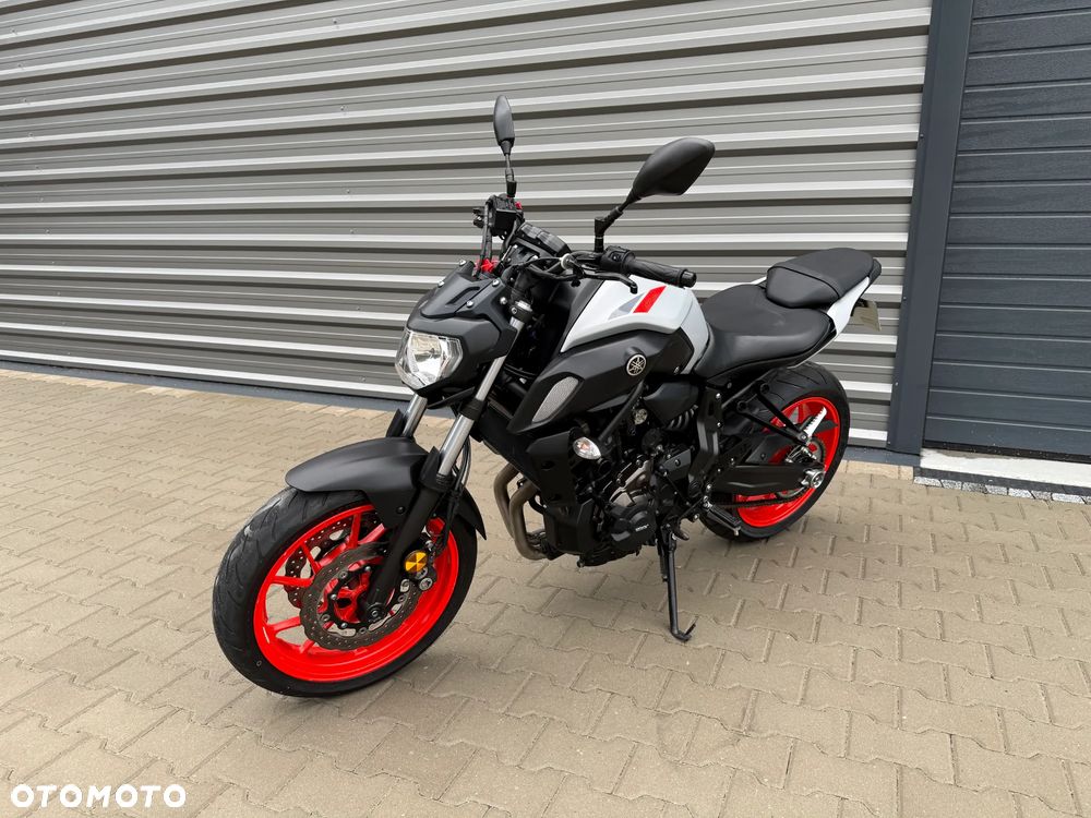 Yamaha MT - 3