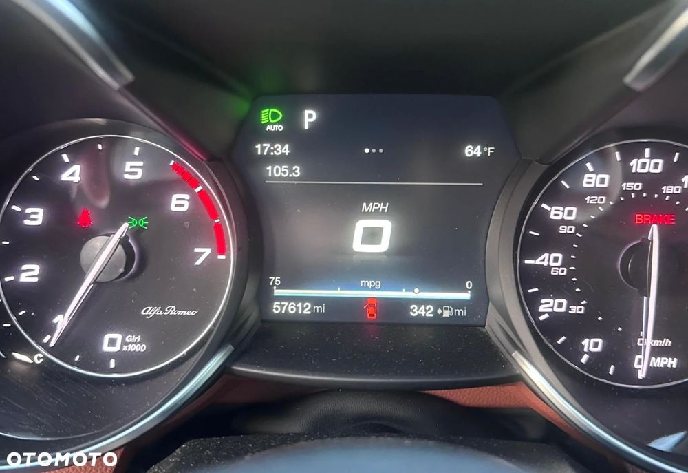 Alfa Romeo Giulia 2.0 Turbo TI Q4 - 17