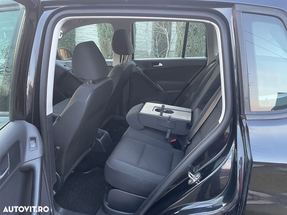 Volkswagen Tiguan - 20
