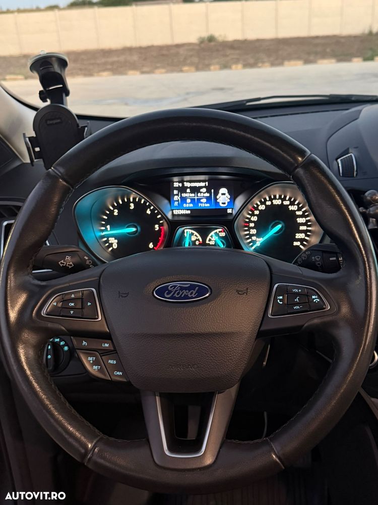 Ford Kuga 2.0 TDCi 4WD Titanium - 23