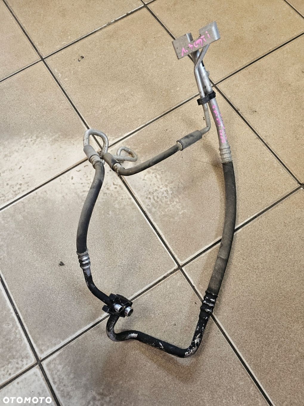 PRZEWODY KLIMATYZACJI OPEL CORSA D EU 1.3CDTI 13203335 - 1