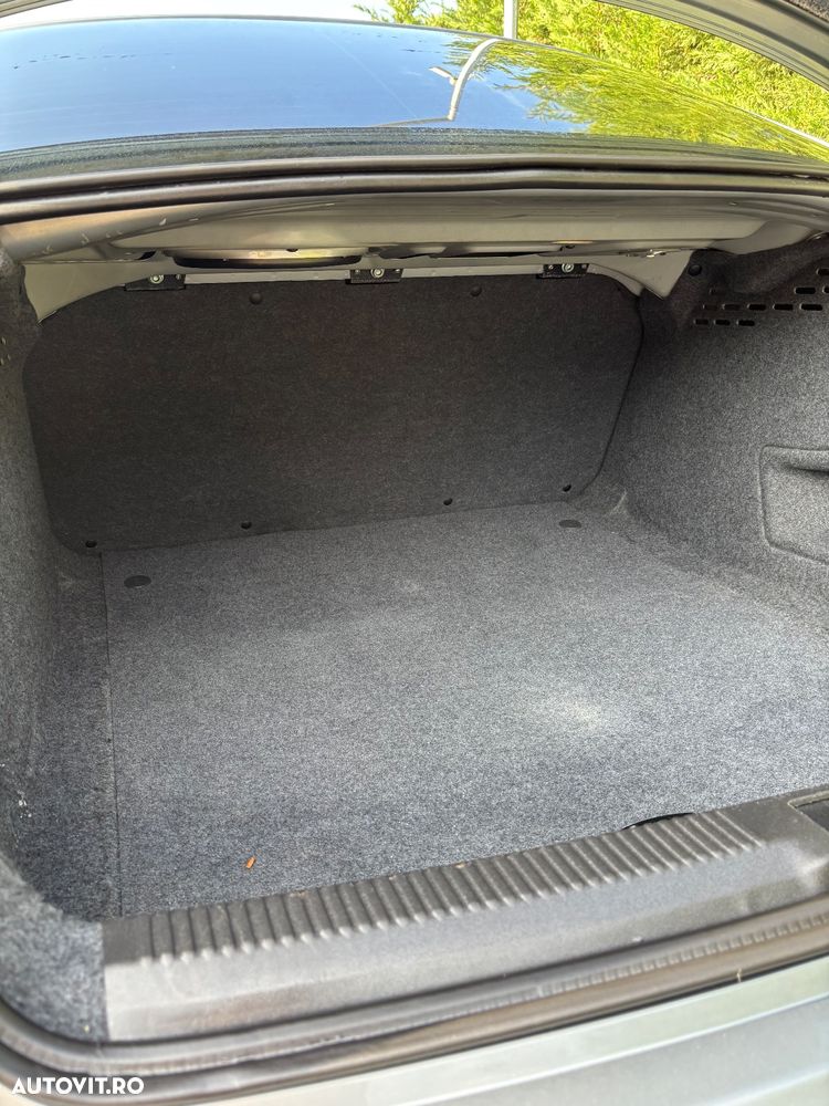 Audi A4 2.0 TDI B8 - 18