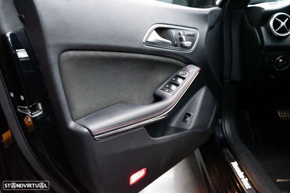 Mercedes-Benz CLA 220 d Shooting Brake AMG Line Aut. - 26