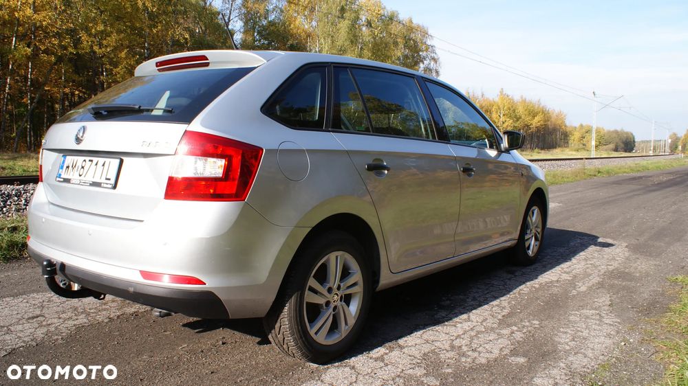 Skoda RAPID Spb 1.6 TDI DPF Active - 10