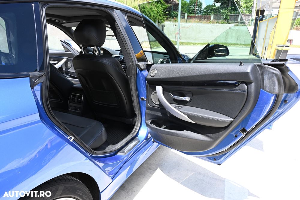 BMW Seria 3 330i xDrive AT M Sport - 25