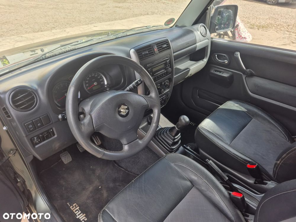 Suzuki Jimny Style - 13