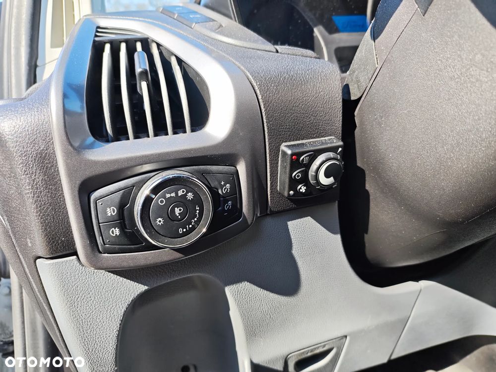 Ford Transit Custom - 10