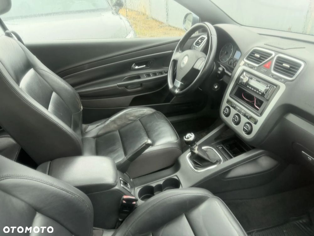 Volkswagen Eos 2.0 TDI DPF BlueMotion Technology Sport & Style - 10