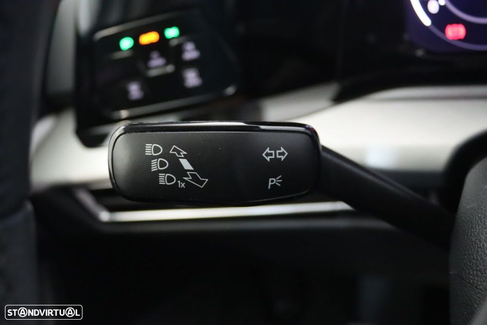 VW Golf 2.0 TDI Conceptline - 14