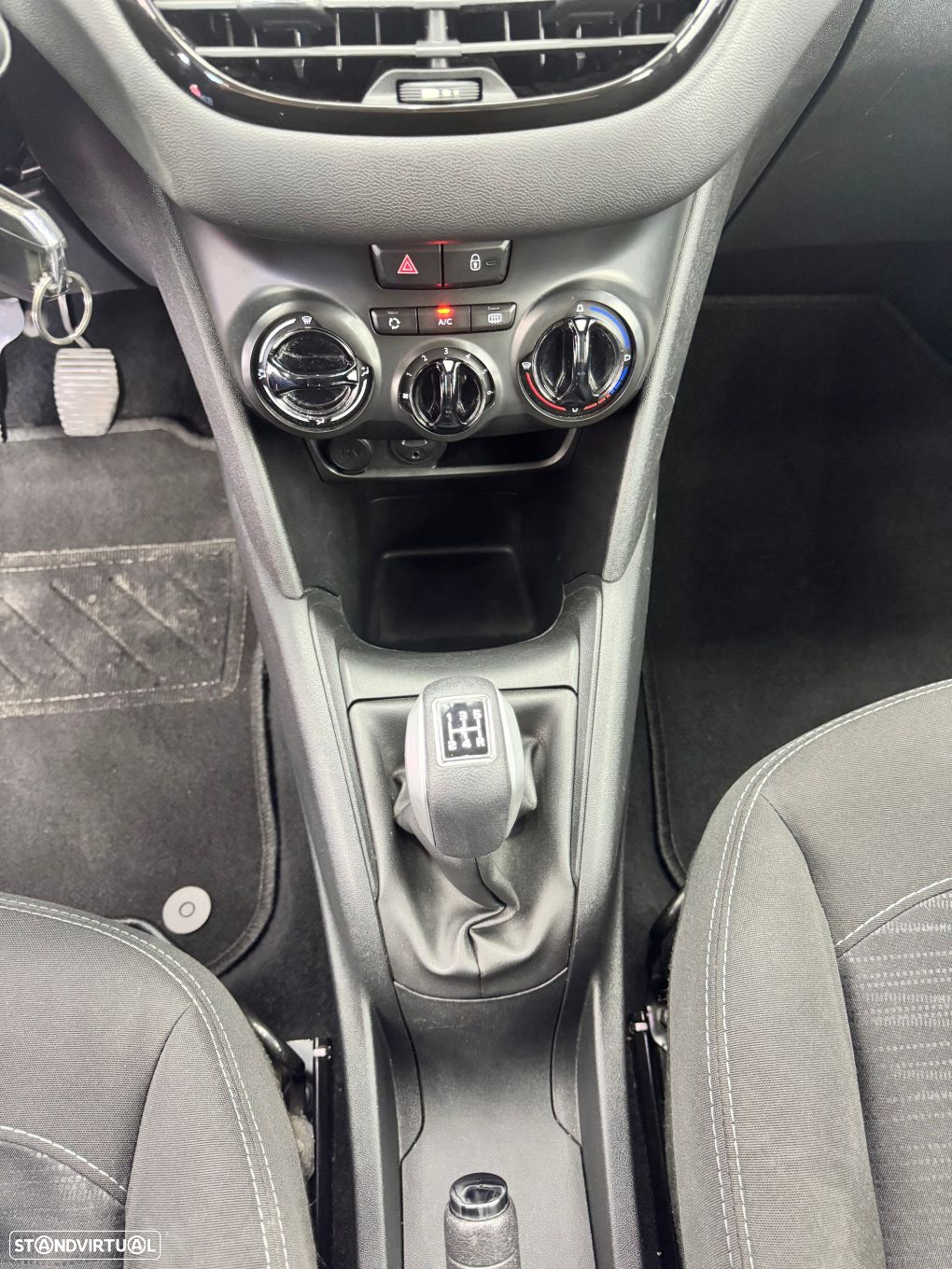 Peugeot 208 1.4 HDi Active - 12