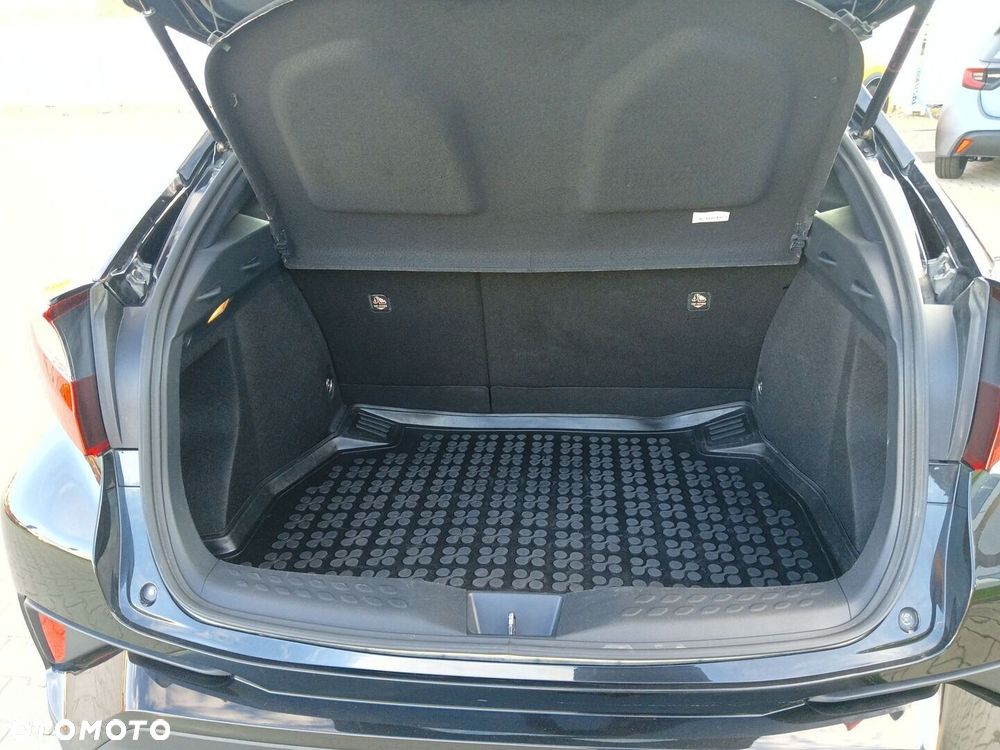 Toyota C-HR 1.8 Hybrid GPF Comfort - 12