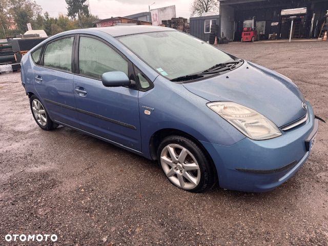 Toyota Prius 1.5 VVT-i Sol (nav) - 3