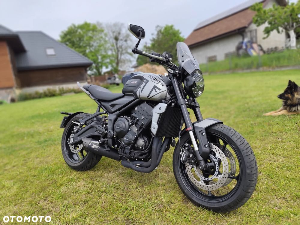 Triumph Trident - 1