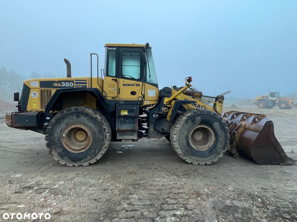 Komatsu WA380 - 6