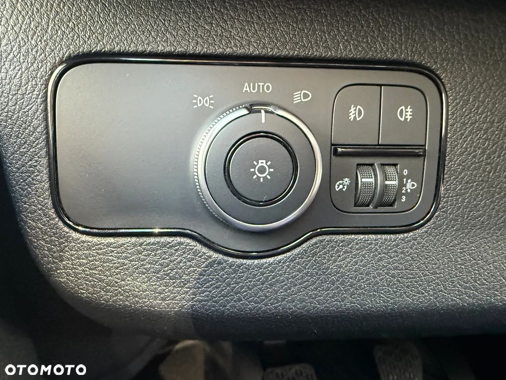 Mercedes-Benz Sprinter 317 CDI Long SELECT 907.235 - 31