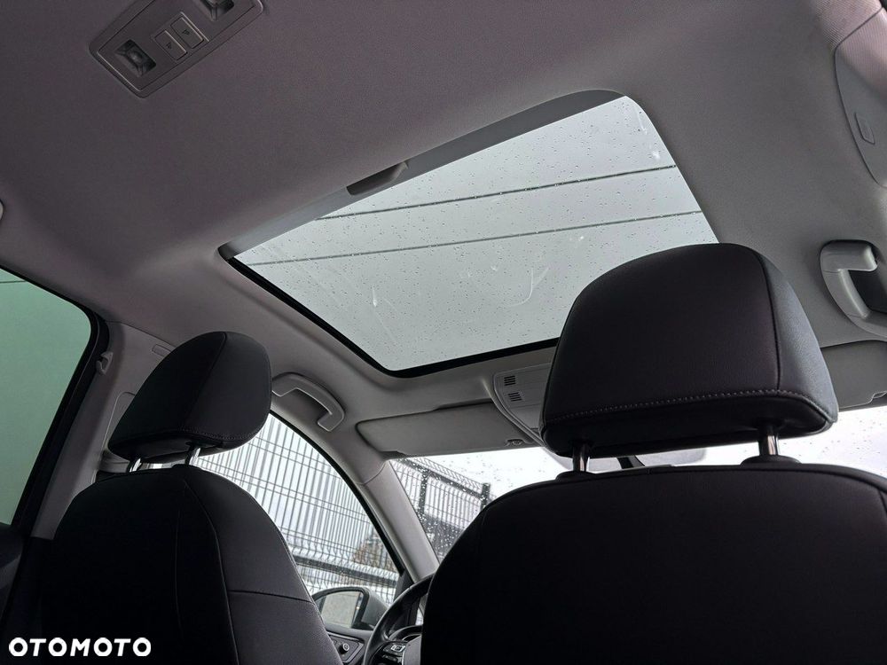 Volkswagen Golf 1.4 TSI BMT Highline DSG - 27