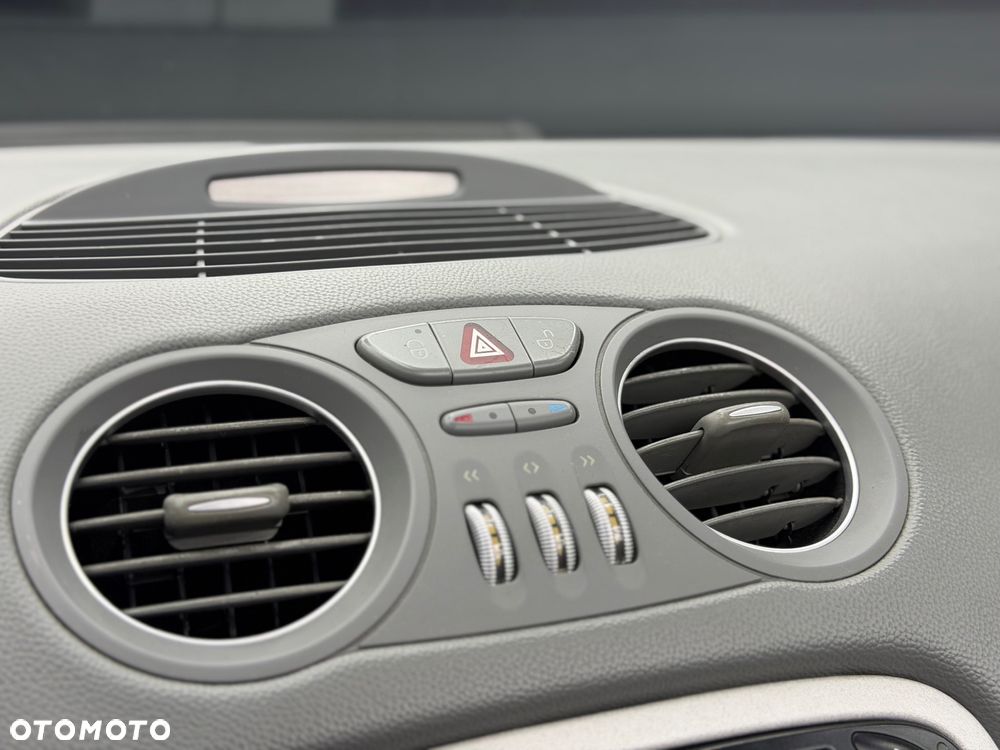 Mercedes-Benz SL 55 AMG - 19