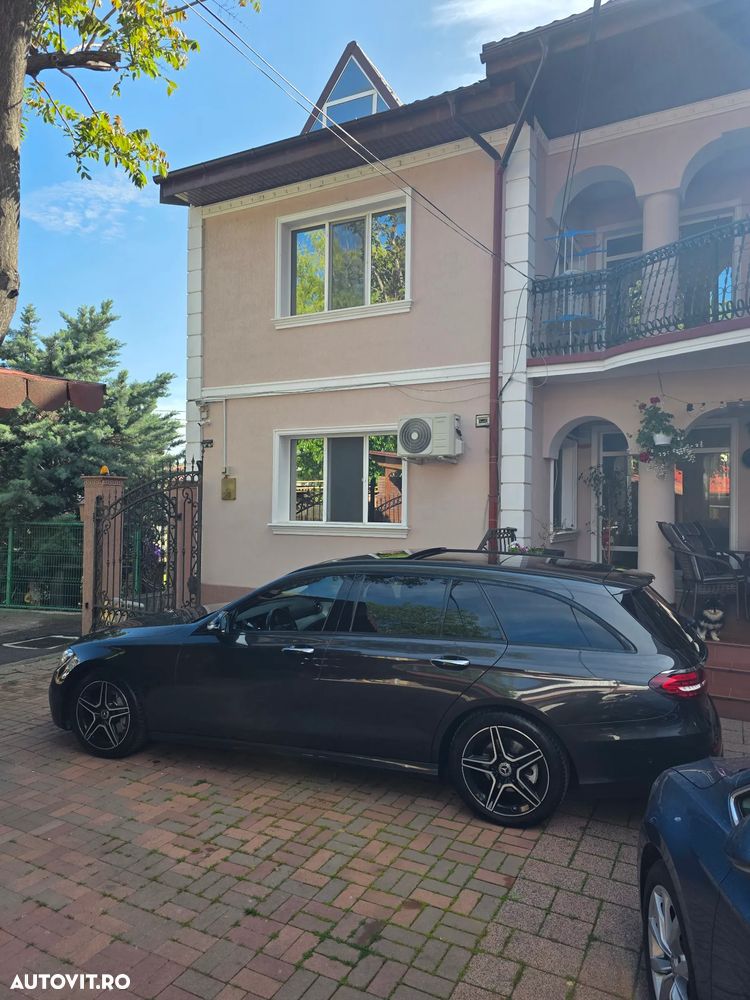 Mercedes-Benz E 220 d 4MATIC 9G-TRONIC AMG Line - 5