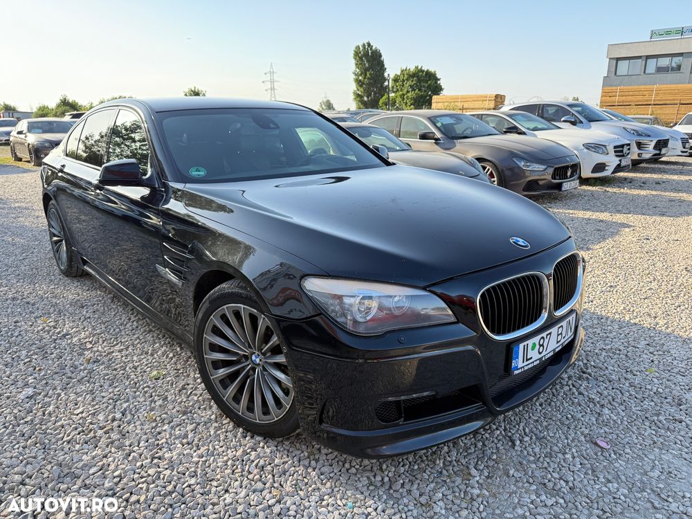 BMW Seria 7 740d xDrive Edition Exclusive - 31