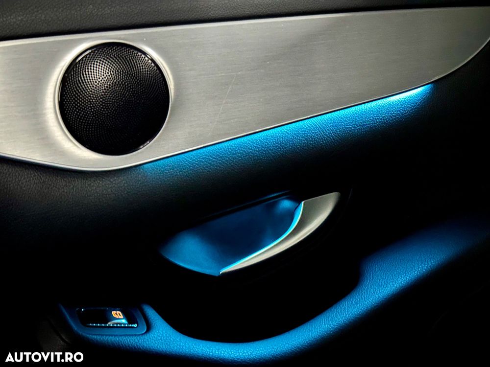 Mercedes-Benz GLC Coupe 220 d 4Matic 9G-TRONIC - 32