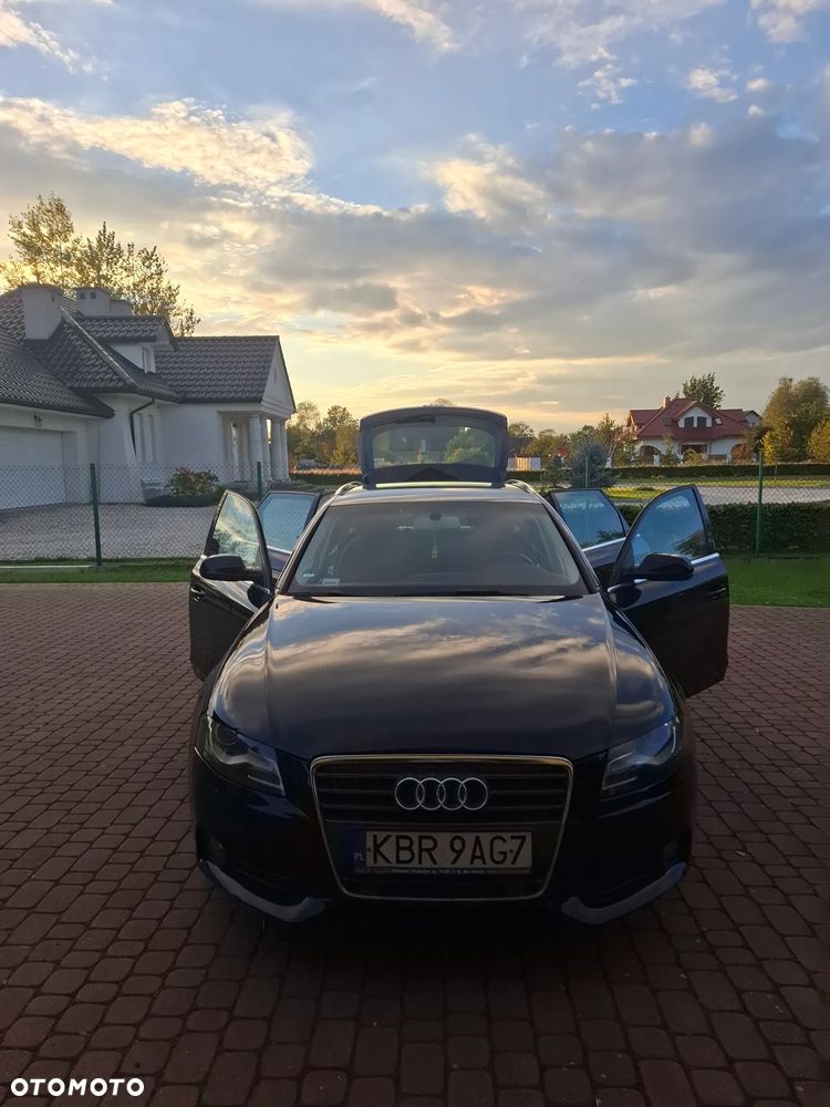 Audi A4 Avant - 19