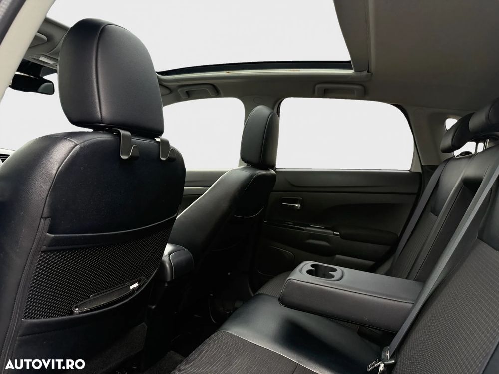 Peugeot 4008 1.6 HDI FAP STT Allure - 13