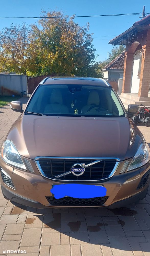 Volvo XC 60 D5 AWD Momentum - 3