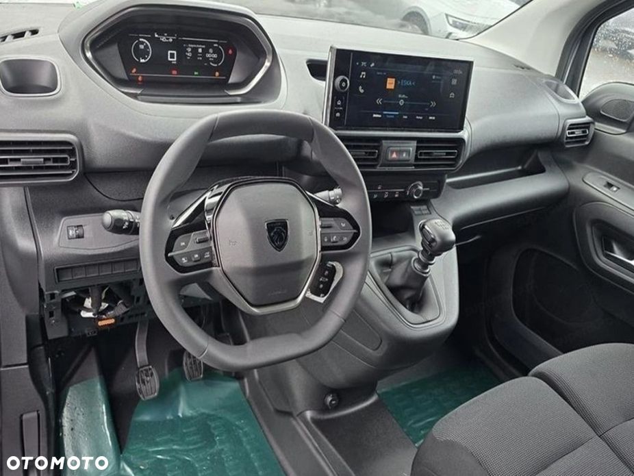 Peugeot Partner Van Standard L1H1 1.5 100KM - 9