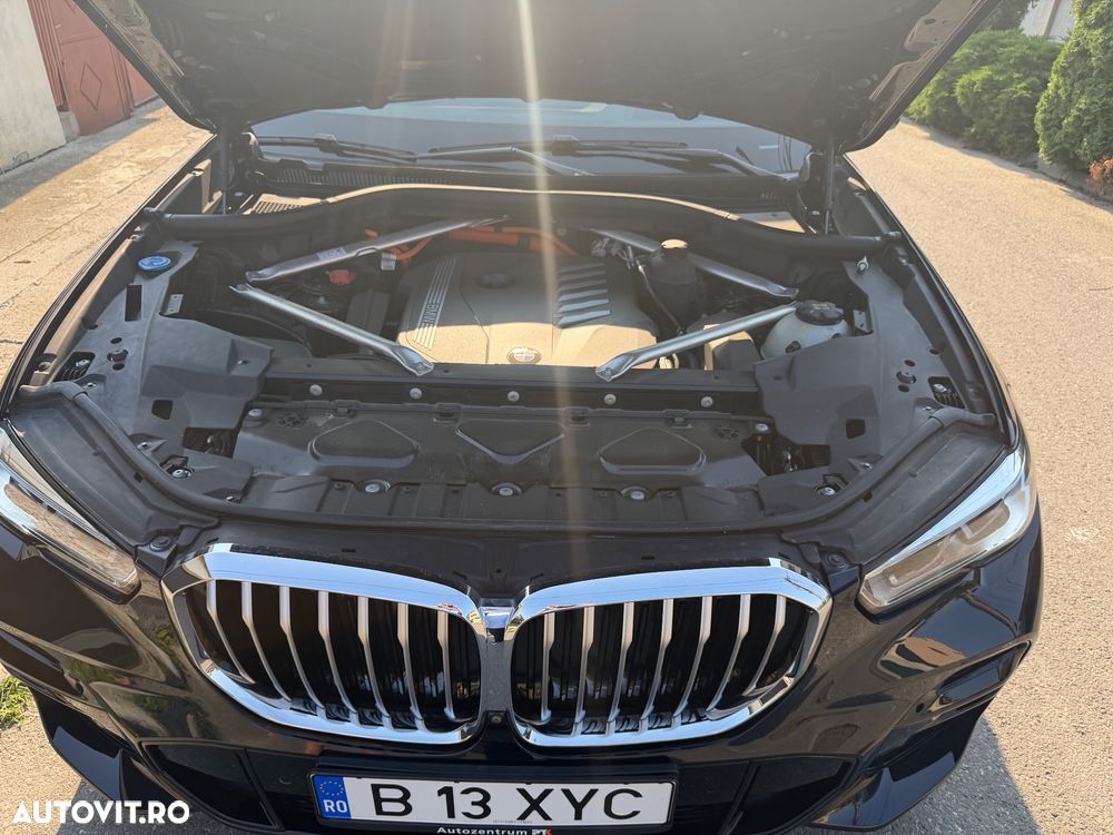 BMW X5 xDrive45e - 22