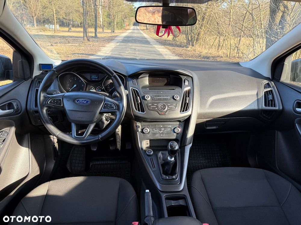 Ford Focus 1.6 TDCi Edition - 11