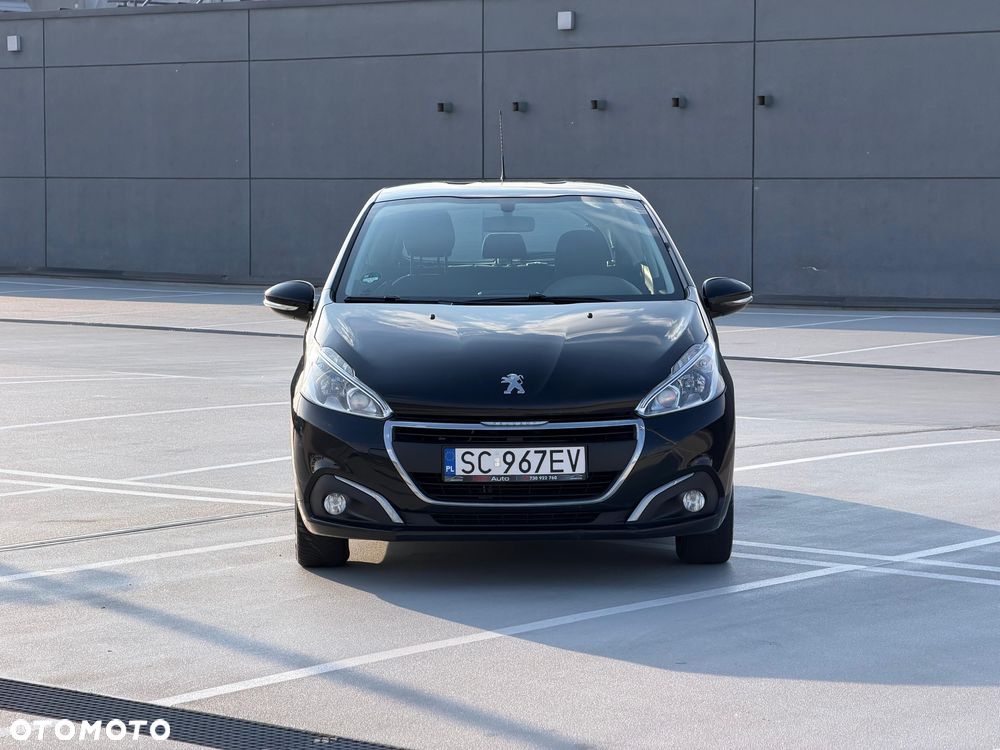 Peugeot 208 - 2
