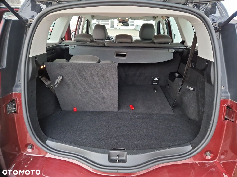 Renault Scenic - 17