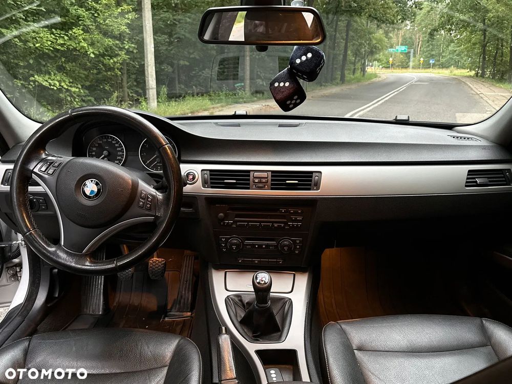 BMW Seria 3 - 17