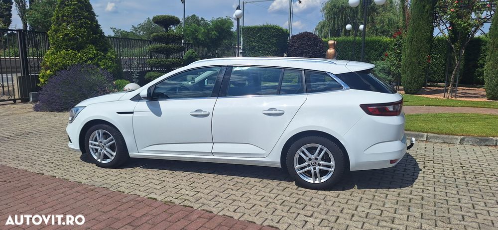 Renault Megane BLUE dCi EDC Limited - 12