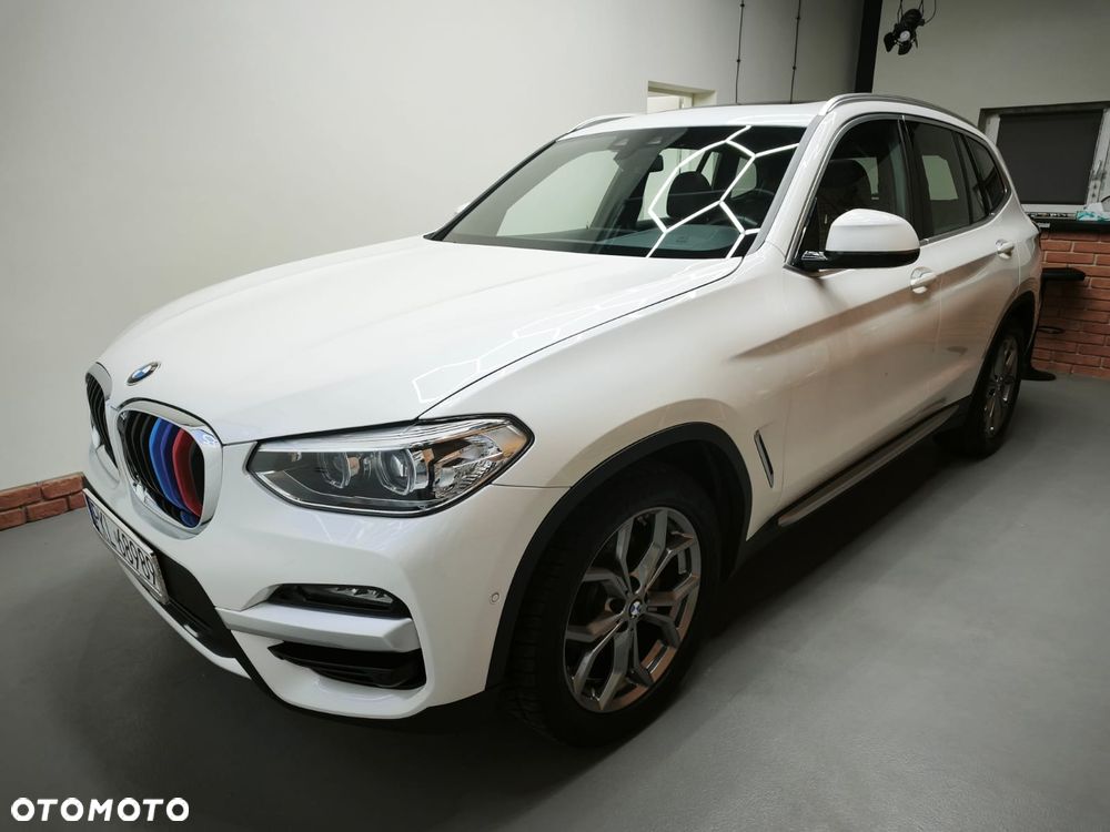 BMW X3 sDrive18d MHEV xLine - 6