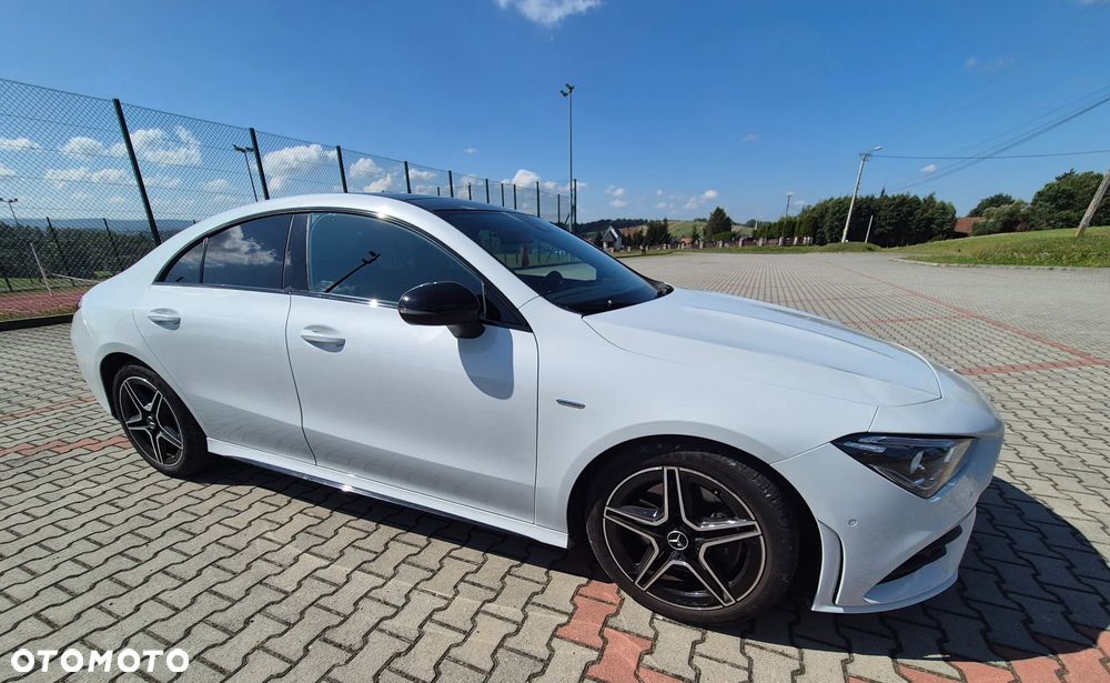 Mercedes-Benz CLA - 1