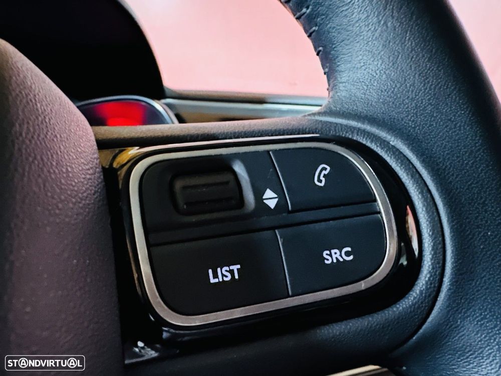 Citroën C3 1.2 PureTech Shine - 18