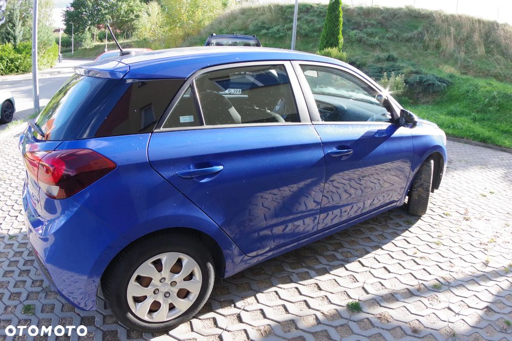 Hyundai i20 - 11