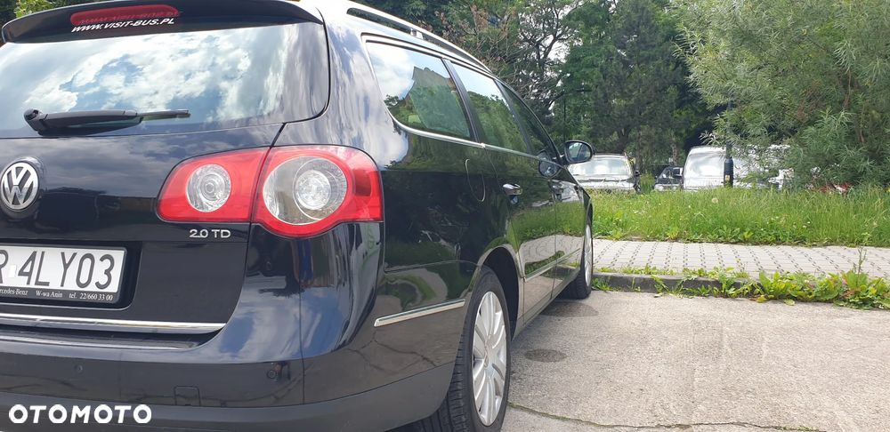 Volkswagen Passat 2.0 TDI DPF Comfortline DSG - 11