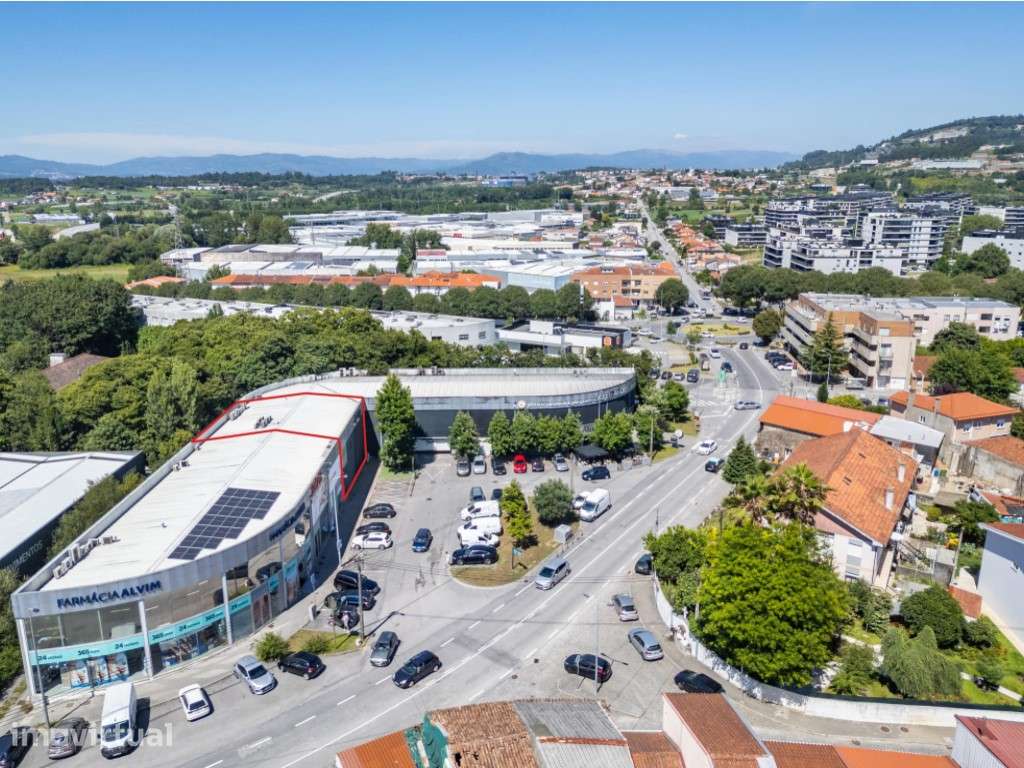 Escritório Premium em Braga - Totalmente Equipado e Mobilado - Grande imagem: 4/22