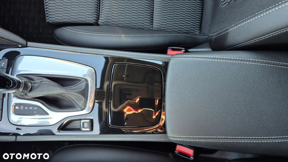 Opel Insignia 2.0 CDTI Exclusive S&S - 23