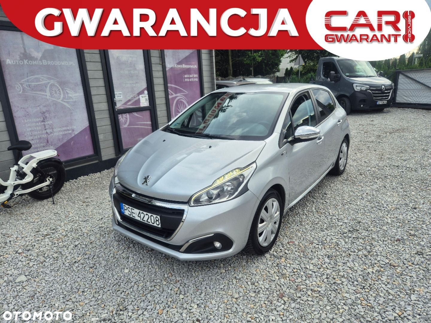 Peugeot 208 - 1