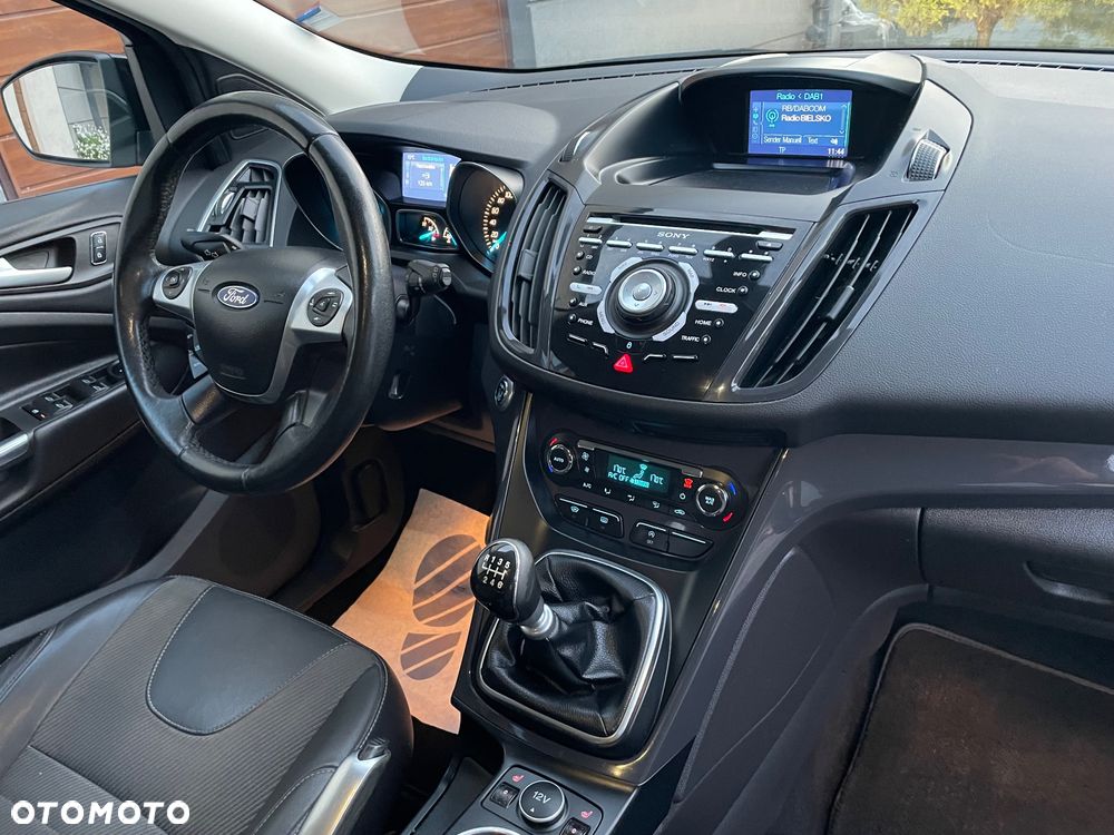 Ford Kuga 1.6 EcoBoost 2x4 Individual - 6