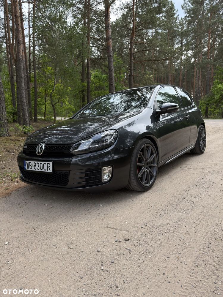 Volkswagen Golf 2.0 GTI - 7