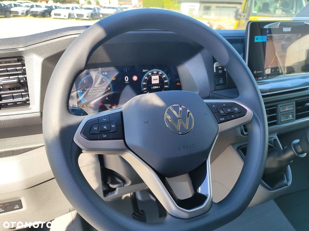 Volkswagen CRAFTER - 8