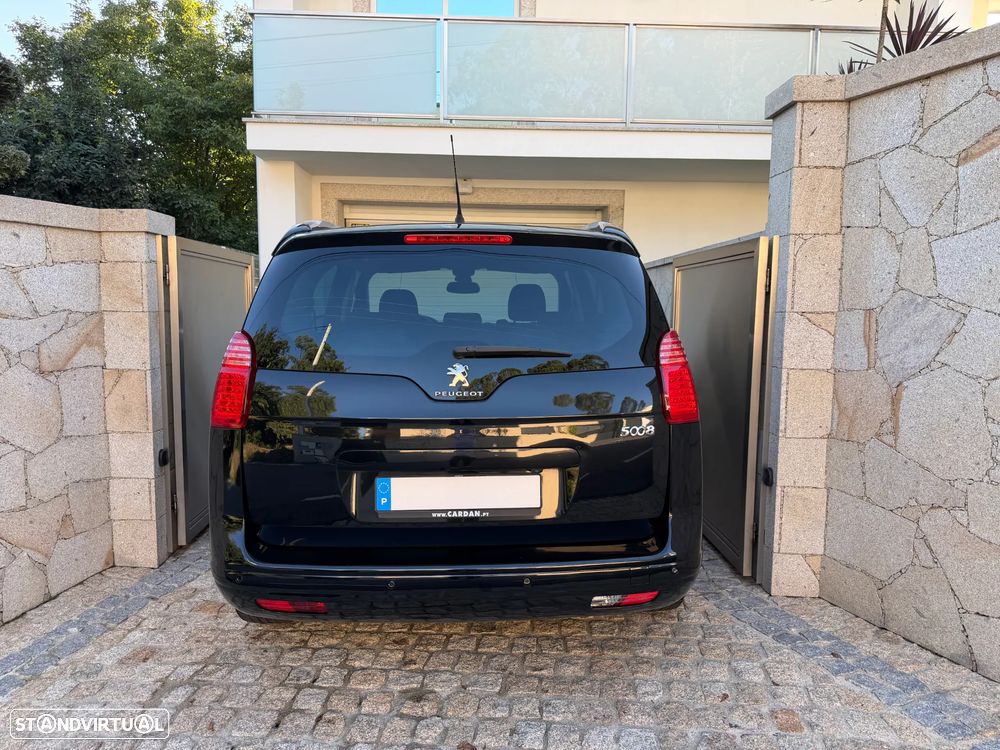 Peugeot 5008 1.6 HDi 7L Allure - 7
