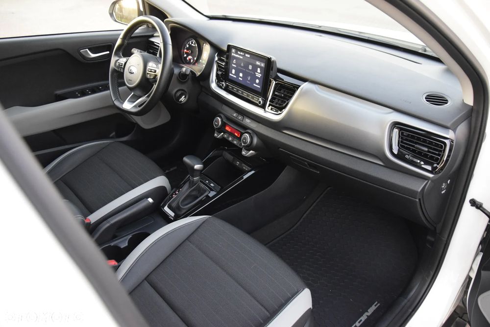 Kia Stonic 1.0 T-GDI M DCT - 23